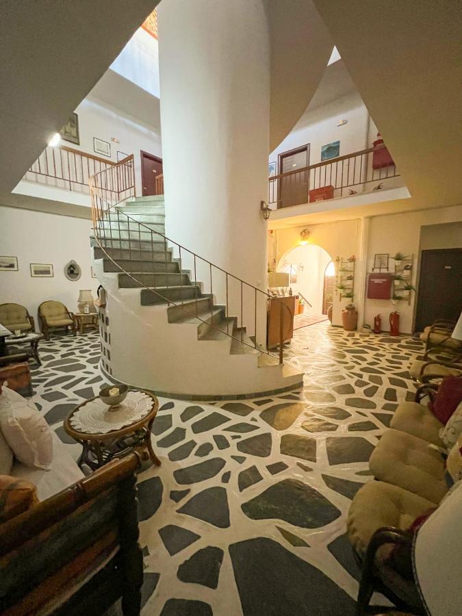 Grikos Hotel Patmos Town Ngoại thất bức ảnh