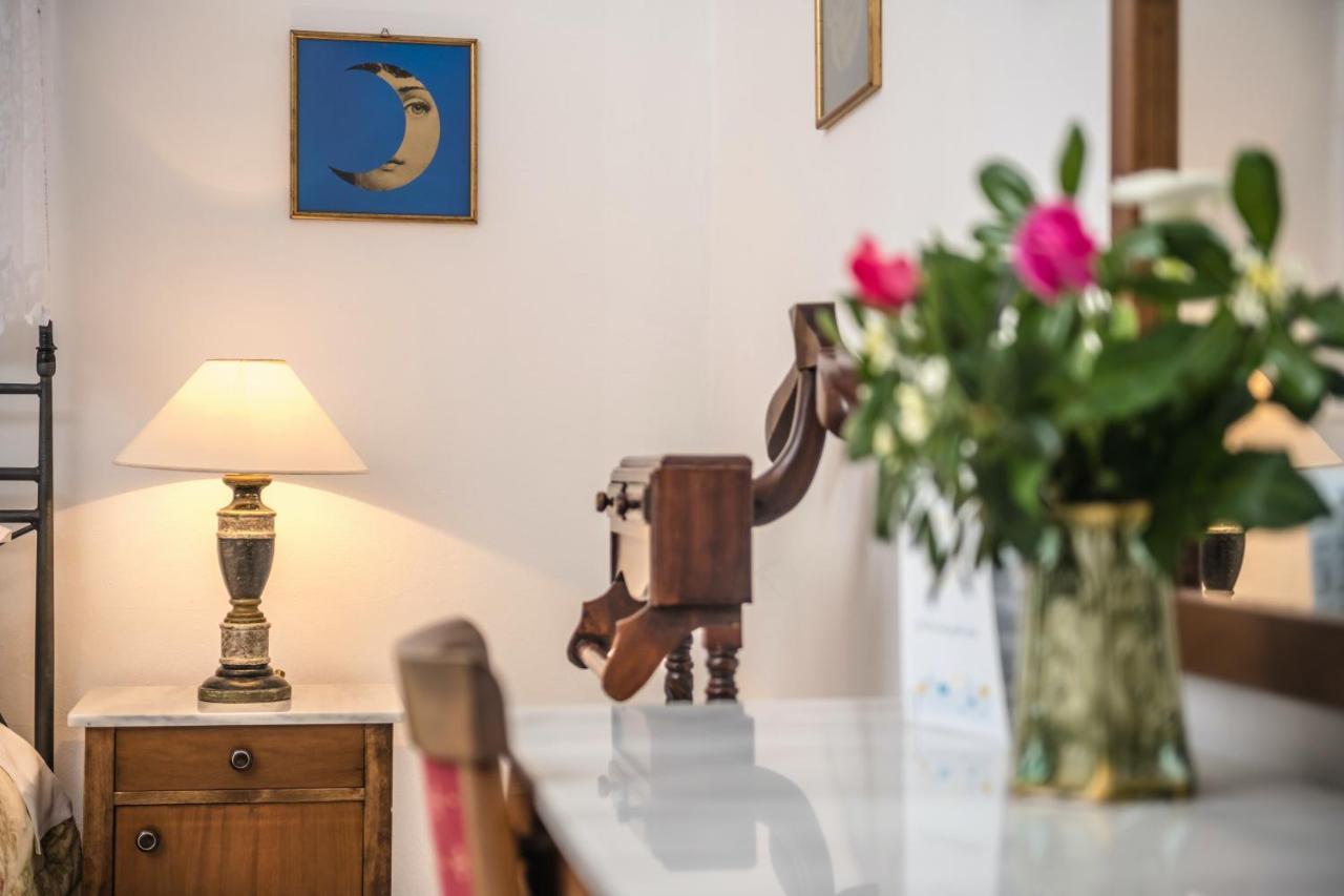 Grikos Hotel Patmos Town Ngoại thất bức ảnh