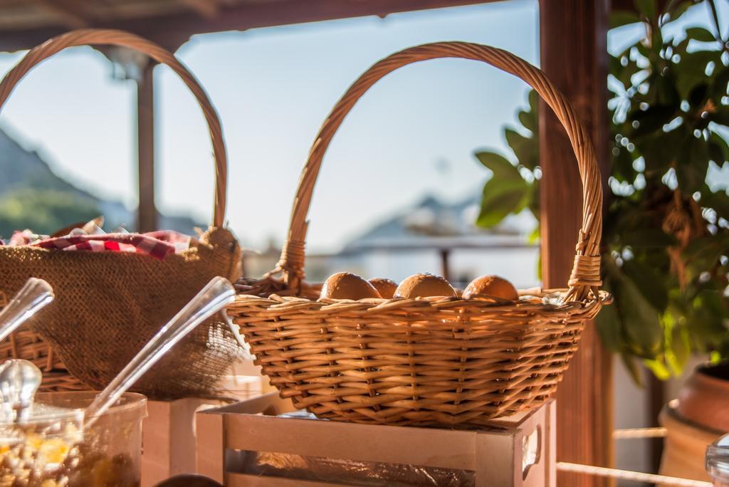 Grikos Hotel Patmos Town Ngoại thất bức ảnh