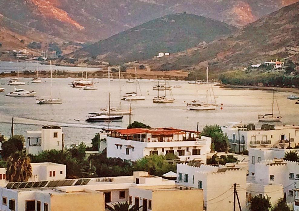 Grikos Hotel Patmos Town Ngoại thất bức ảnh