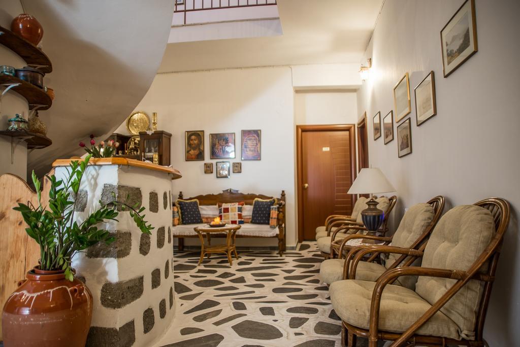Grikos Hotel Patmos Town Ngoại thất bức ảnh