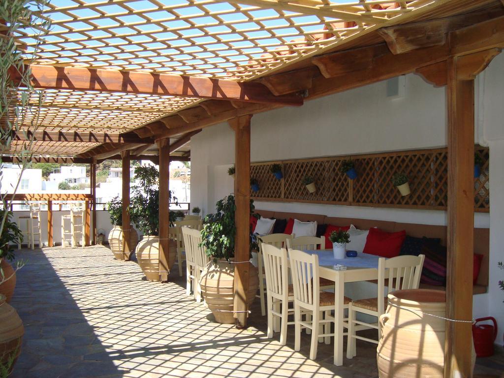 Grikos Hotel Patmos Town Ngoại thất bức ảnh